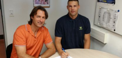 Premiers contrats
