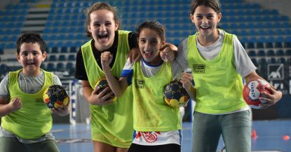 DECOUVERTE DU HANDBALL POUR LES ENFANTS DE L’ECOLE JEAN GIONO