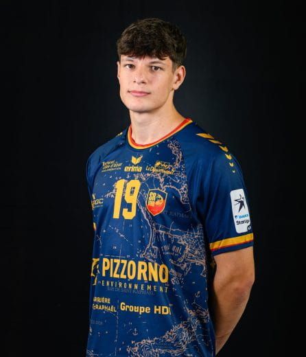 Adrian ENTRERRIOS