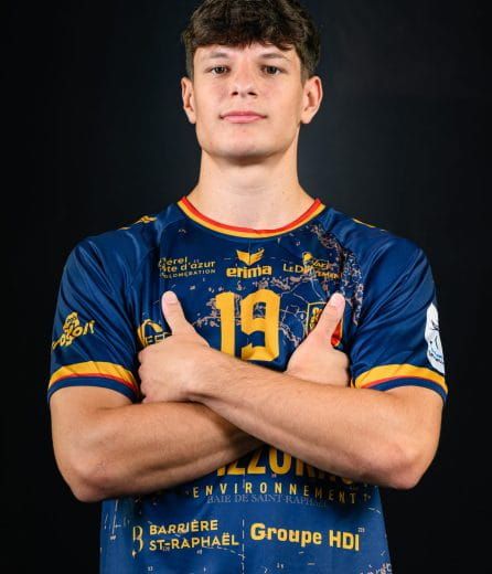 Adrian ENTRERRIOS