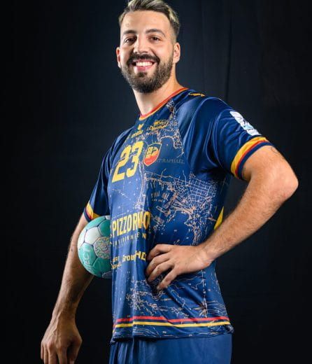 Miguel Neves