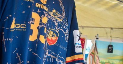 Maillot domicile 26.27 : L'Estérel comme inspiration